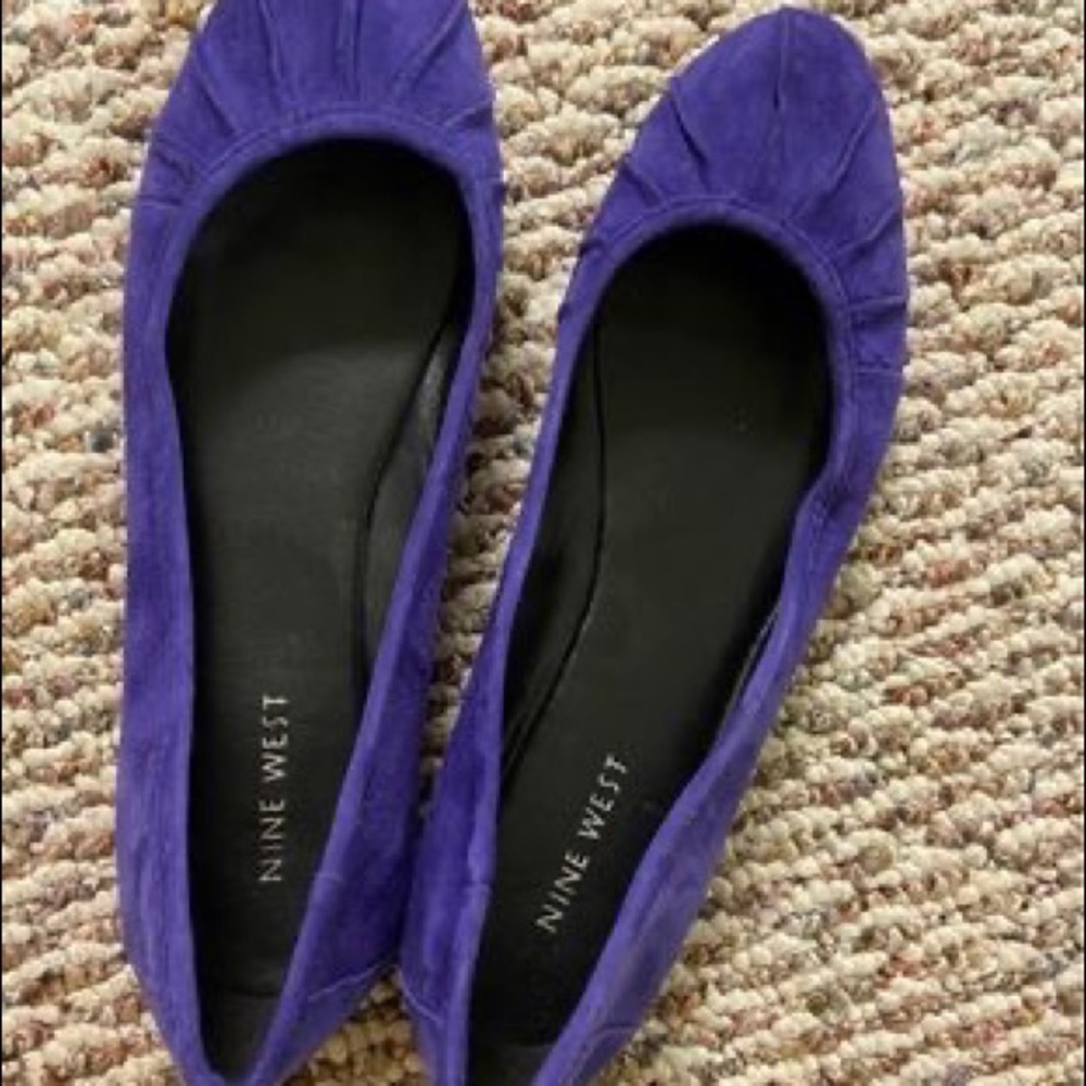 Purple Nine West leather flats size 8.5